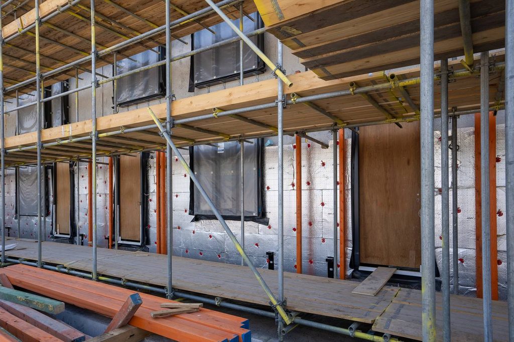 isolation par l'extérieur d'un chantier pour améliorer la classe DPE